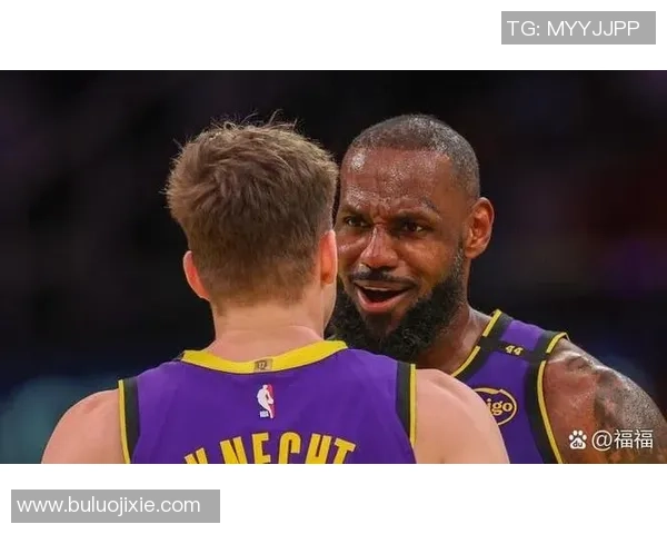 回顾2013年湖人与马刺经典对决录像重温精彩瞬间与战术分析